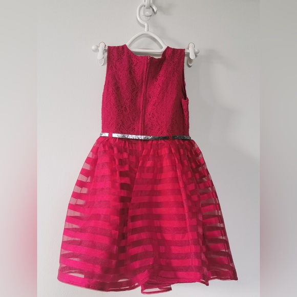 Girls formal dress size 8 - Picture 2 of 2